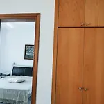Apartamento Nikita's House -4 Bedrooms 5' From Racetrack Serres