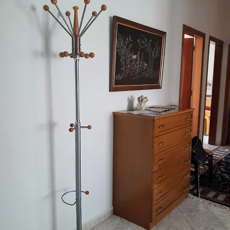 Nikita's House - 3 Min From Racetrack - Free Parking And Wifi - 7 Guests Serres