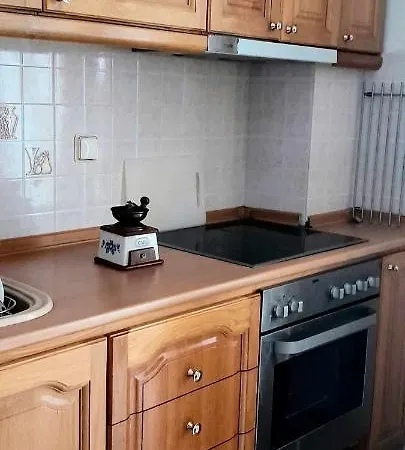 Nikita's House - 3 Min From Racetrack - Free Parking And Wifi - 7 Guests *