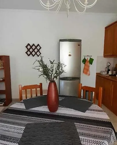 Lejlighed Nikita's House -4 Bedrooms 5' From Racetrack *